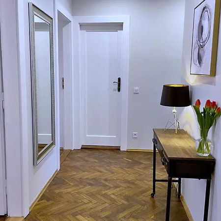Rzeszowska 5 Apt. 3 Апартаменты Краков
