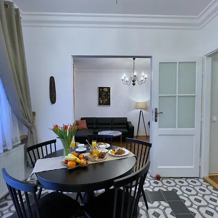 아파트 Rzeszowska 5 Apt. 3