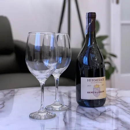 Rzeszowska 5 Apt. 3 아파트 *