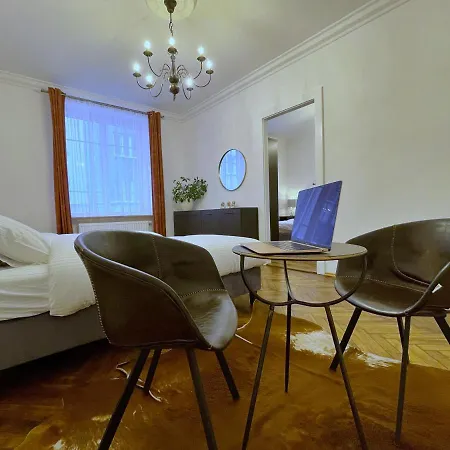 Rzeszowska 5 Apt. 3 アパート *