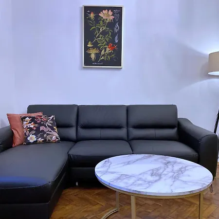Rzeszowska 5 Apt. 3 Krakau