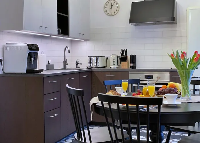 Rzeszowska 5 Apt. 3 * Krakov